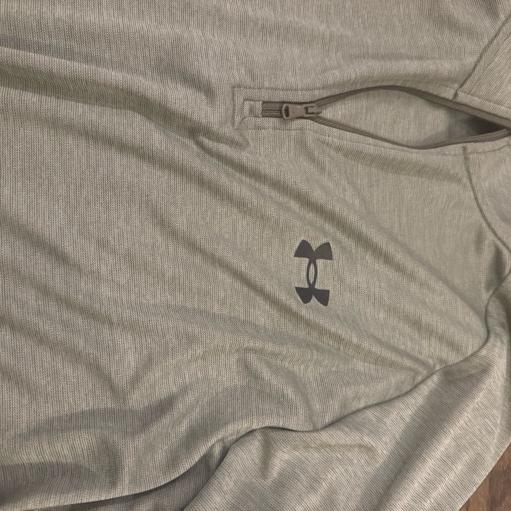 Under Armour Light Gray Performance Pullover
